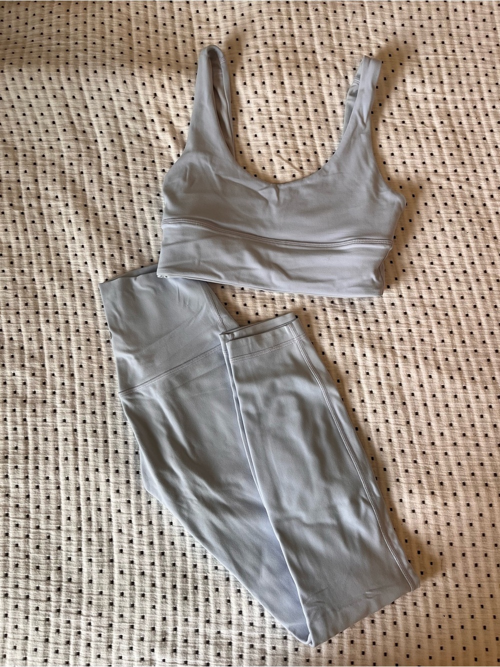 lululemon pale blue align leggings and bra set